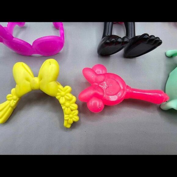 Disney Minnie Mouse Fashion Doll 5" &  Clip on Accessories - Picture 4 of 8